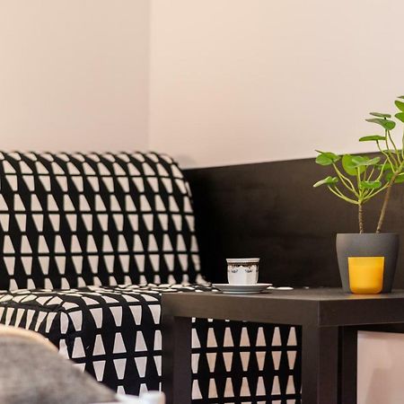 Apartments Wilcza 55 By Noclegi Renters Varsavia Esterno foto