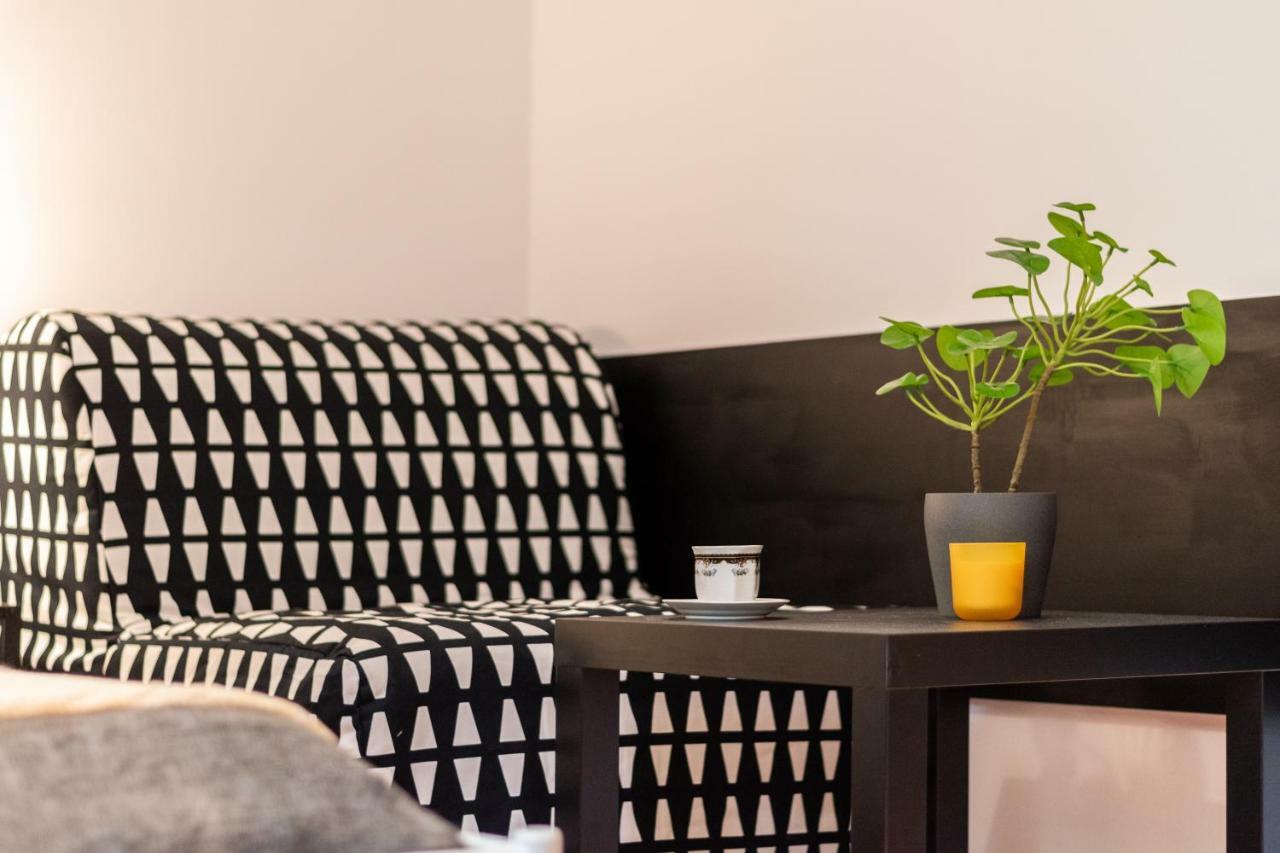 Apartments Wilcza 55 By Noclegi Renters Varsavia Esterno foto